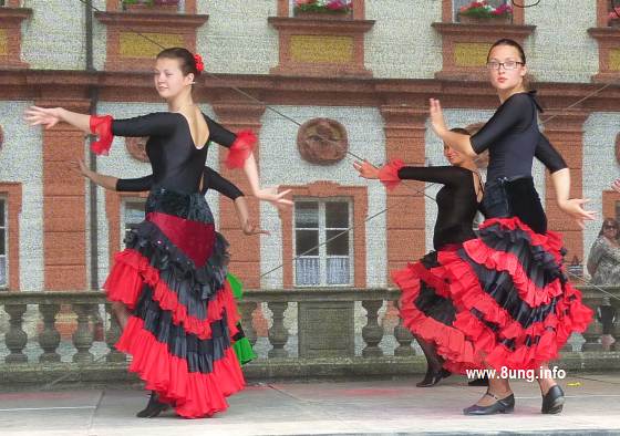  Flamencotänzerinnen auf dem Bayreuther Bürgerfest