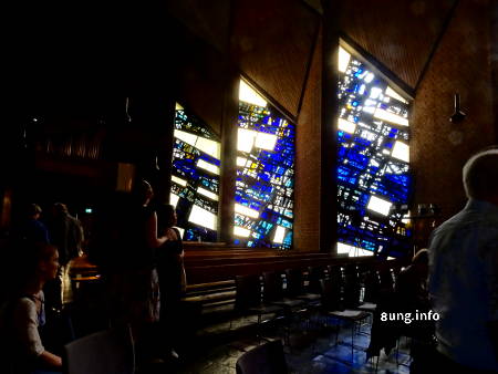 Konzert Tipp: Blaue Glasfenster in der Christuskirche in Bochum