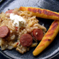 ☕ Rezept: Bubenspitzle aufgepeppt und Reste von Spitzkohlgemüse mit geräucherter Paprikawurst