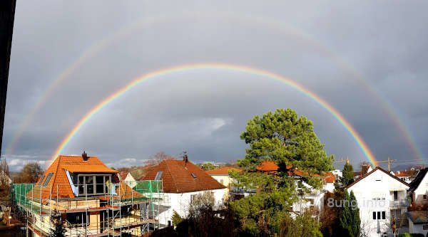 Doppelter Regenbogen