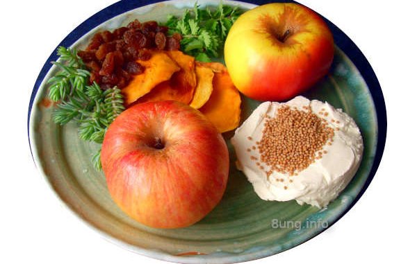 Zutaten für das Rezept: Apfel, Mango, Rosinen, Senfkörnern, Pimpinelle, Tripmadam mit Frischkäse