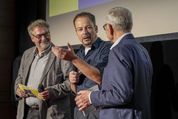 NaturVision: „Der Bach“ und sein Regisseur Jan Haft | Kulturmagazin 8ung.info Naturfilmfestival Eröffnung