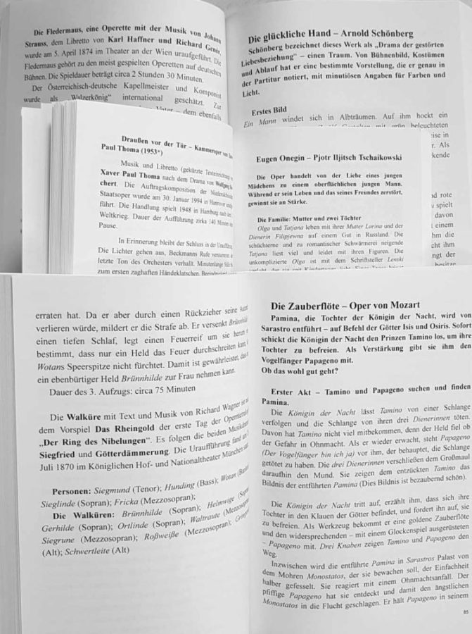 Buch aufgeschlagen "Aida bis Zauberflöte"