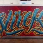 Graffiti im Bahnhof Stuttgart - 3d-Schrift Glück