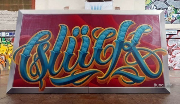 ☛ Graffiti in Stuttgart im Stadtpalais | Kulturmagazin 8ung.info Graffiti im Bahnhof Stuttgart - 3d-Schrift Glück