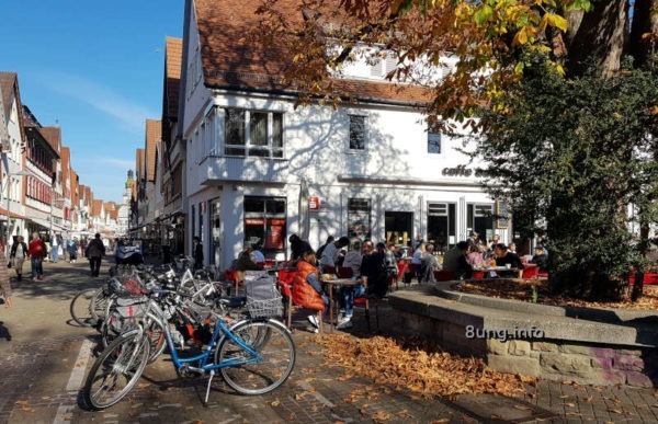 Strassencafe, Fahrräder, Fussgängerzone