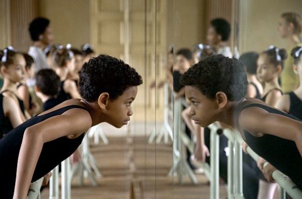☛ Filmtipp: Yuli - Krieger und Weltklasse Balletttänzer | Kulturmagazin 8ung.info © 2021 ARD Degeto - Yuli, Film, Carlos als Kind