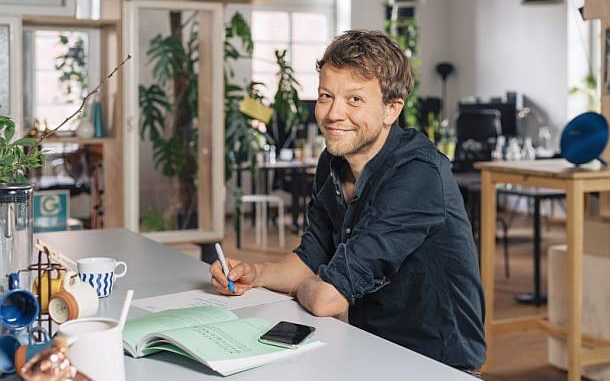 Er hatte die Idee: Initiator Michael Bohmeyer startete Mein Grundeinkommen 2014 mit einem einfachen Video. Fotograf: Fabian Melber