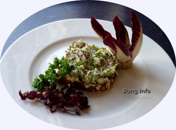 Rezept: Radicchio, Ei, Kresse, Petersilie, Dill, Frischkäse