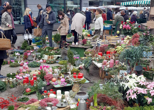 Bild des Tages: Markt zum 1. Advent - Endspurt | Kulturmagazin 8ung.info