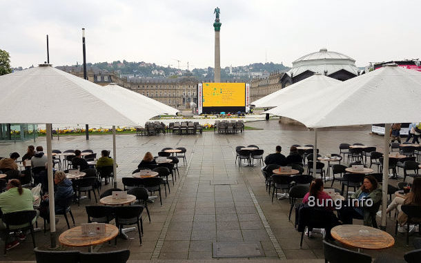 Trickfilmfestival 2022: Riesenleinwand auf dem Stuttgarter Schlossplatz