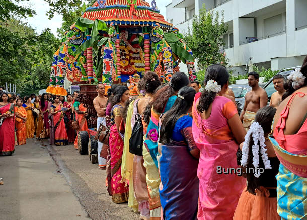 Hinduistisches Tempelfest in Kirchheim unter Teck: Prozession