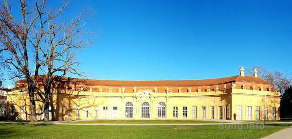 Orangerie im Schlosspark von Erlangen