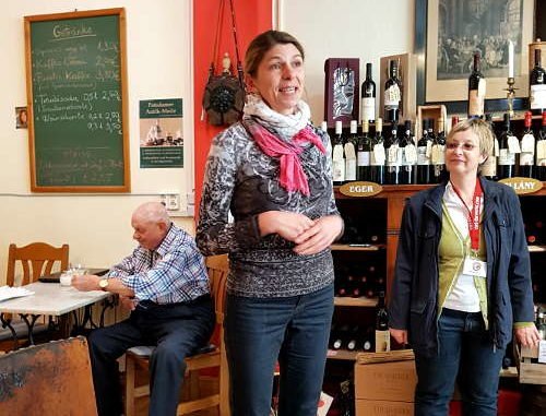 Edit Keller mit ihren ungarischen Spezialitäten