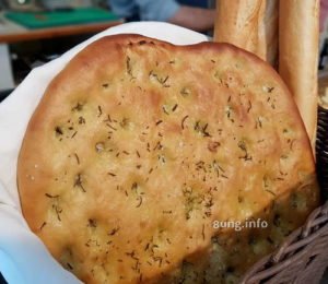 Fladenbrot nach Großmutters Rezept
