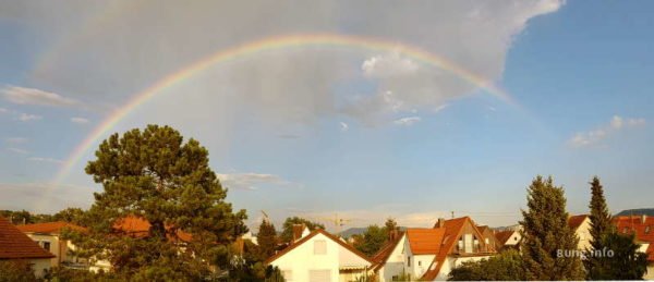 regenbogen nach einem Gewitter
